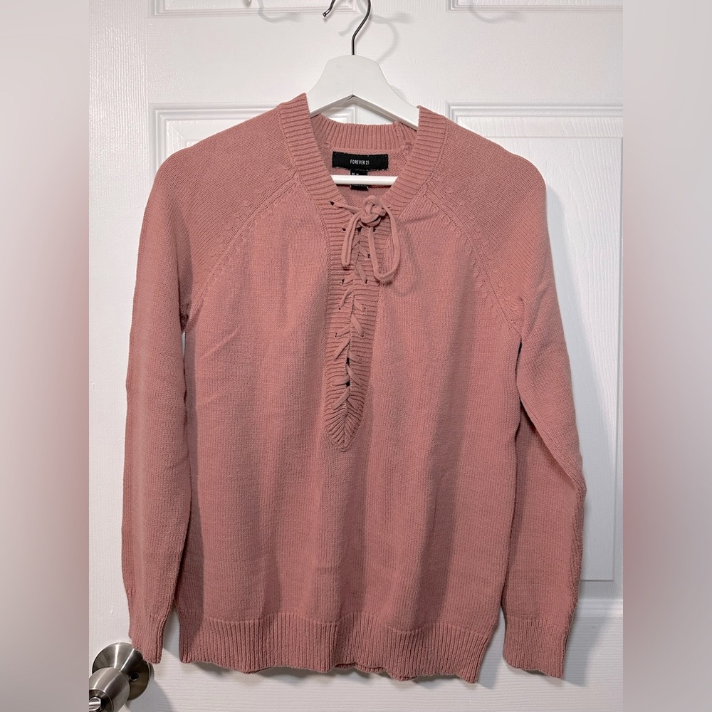 Forever 21 knitted pullover